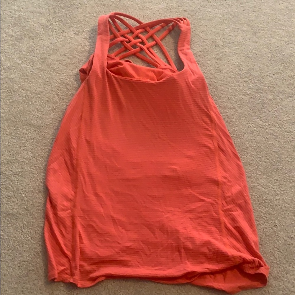Lulu lemon active tank